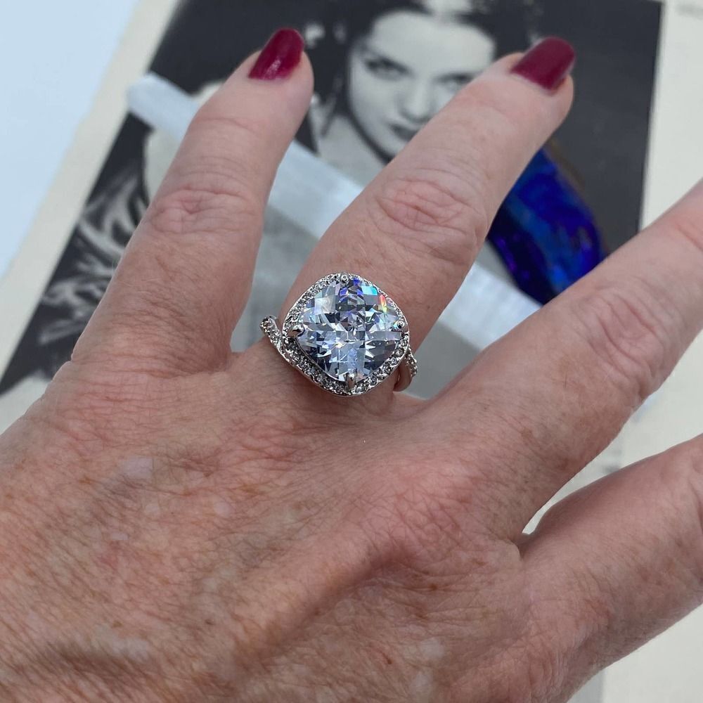 Rhodium Brass High Grade Cubic Zirconia Ring Sizes 9 & 10 - Picture 7 of 8